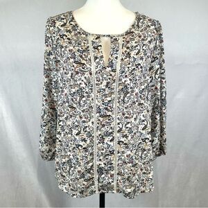 White long sleeve keyhole all over paisley print blouse top size medium